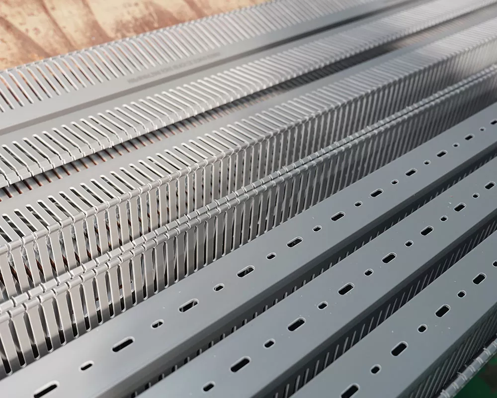 Paylayıcı şkafın içərisində PVC alov gecikdirən kabel naqilinin temperatur müqaviməti diapazonu nədir?